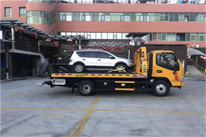 云南附近汽车拖车电话