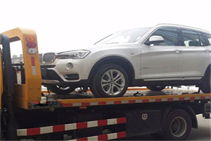 云南拖车24小时服务电话